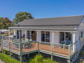 Harbour View Haven - Pauanui Holiday Home, Pauanui